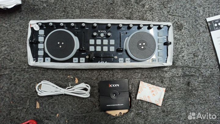 DJ контроллер iCON iDJ Black (арт. 306200)