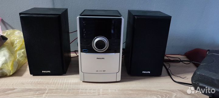 Музыкальный центр