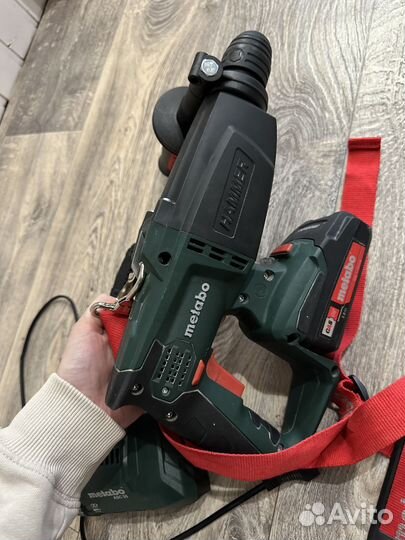 Перфоратор Metabo KHA 18 LTX CAS 18V