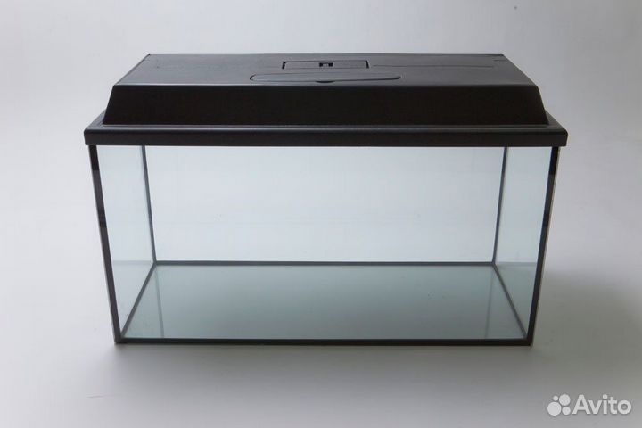 Аквариумы и террариумы новые и на заказ