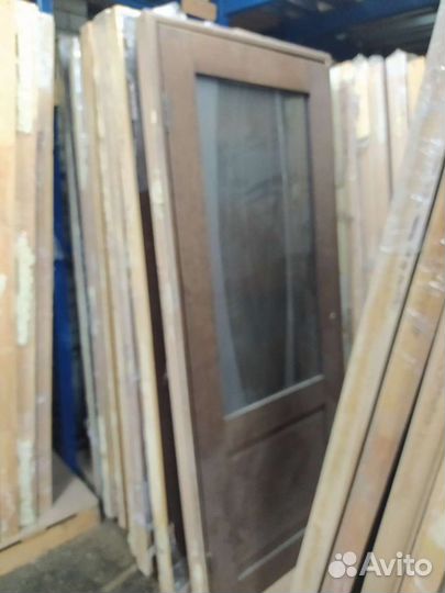 Двери с коробкой выставочные образцы на 80 см