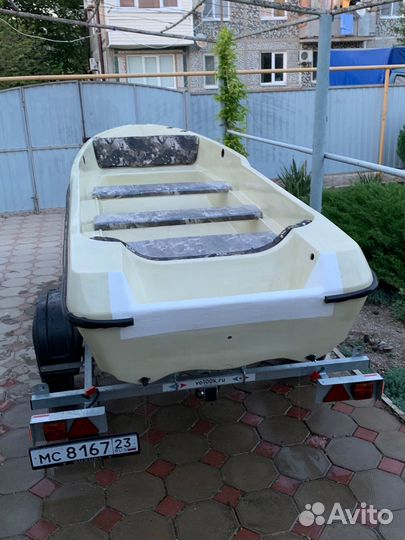 Лодка стеклопластик