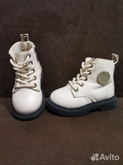 Ботинки демисезонные для девочки 21 размер
