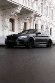 Аренда авто BMW M5 Competition Performance