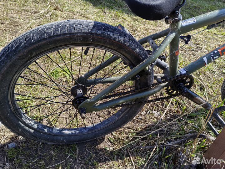 Трюковой велосипед bmx