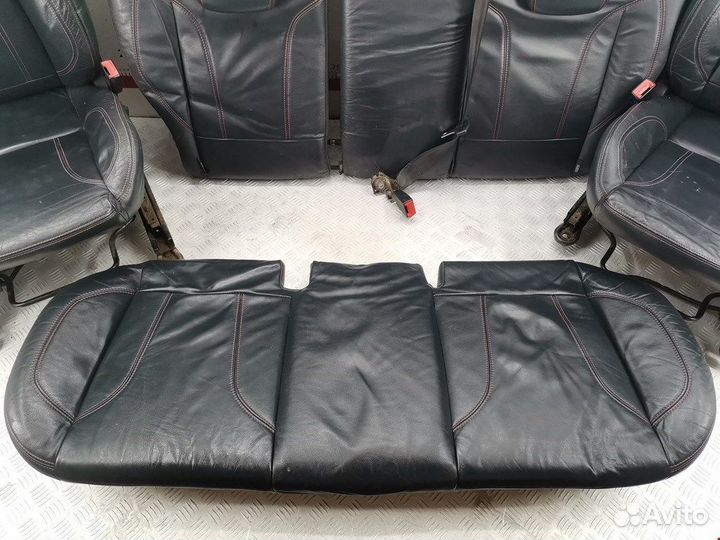 Салон (сидения) комплект для Ford Fiesta 6