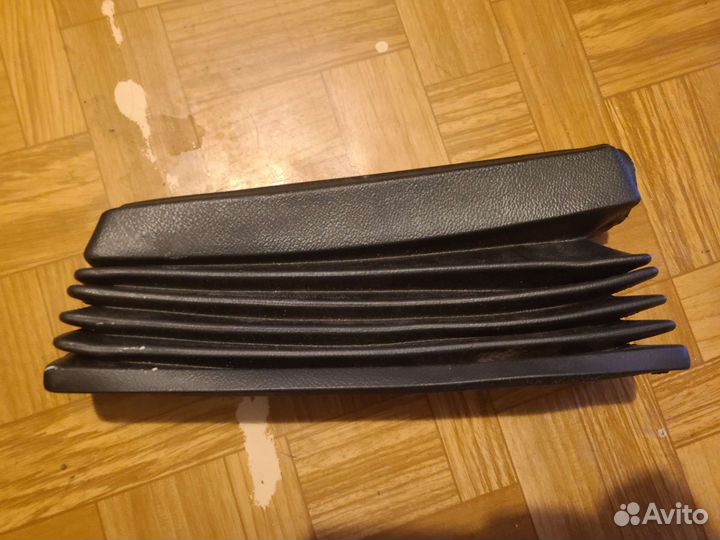 Кожух ручника BMW e30