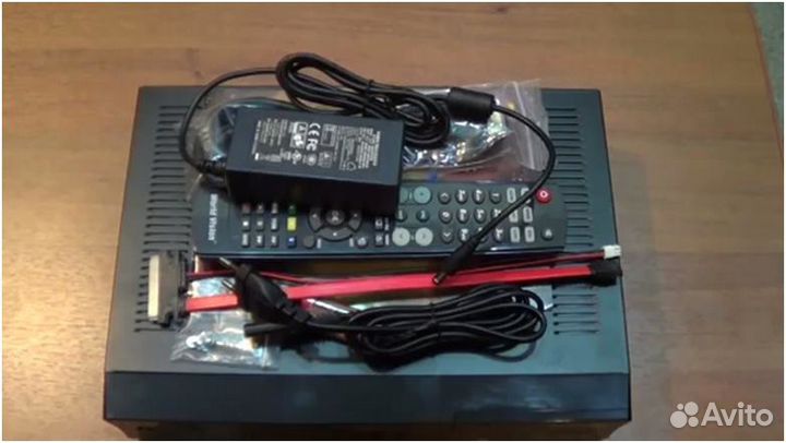 Спутниковый ресивер World Vision Force1