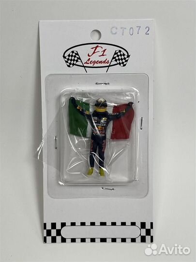 Фигурка Sergio Perez флагом formula F1 1:43 Yu-Ra