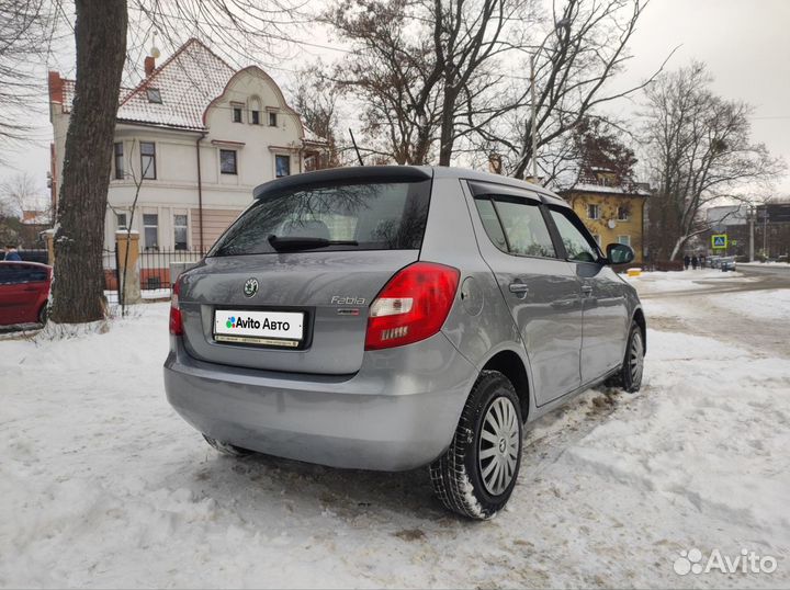 Skoda Fabia 1.6 AT, 2011, 223 000 км