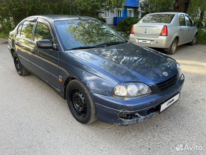 Toyota Avensis 2.0 МТ, 1999, 212 600 км