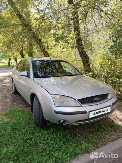 Ford Mondeo 1.8 МТ, 2002, 300 000 км