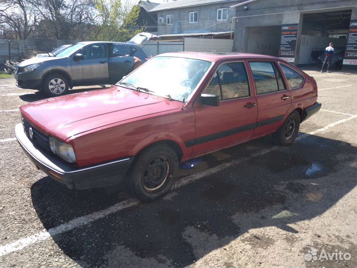 Volkswagen Passat 1.8 МТ, 1984, 168 000 км