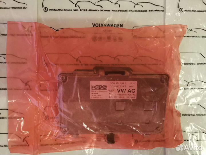 Камера ассистентов VAG 3Q0980654S.Новая,оригинал