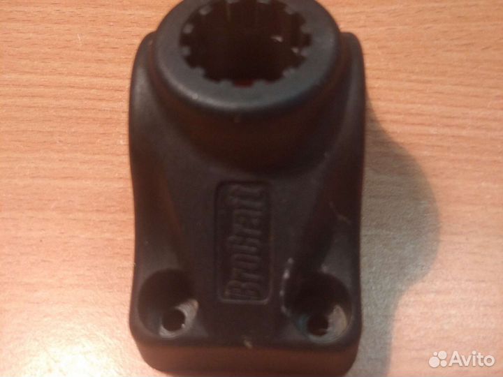 Держатель для спининга в лодку