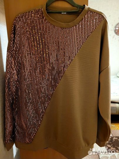 Джемпер нарядный женский