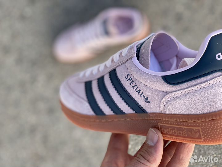 Кроссовки Adidas Spezial Pink