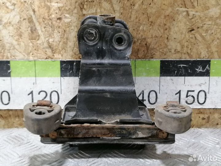 Кронштейн усилителя заднего бампера S350 221