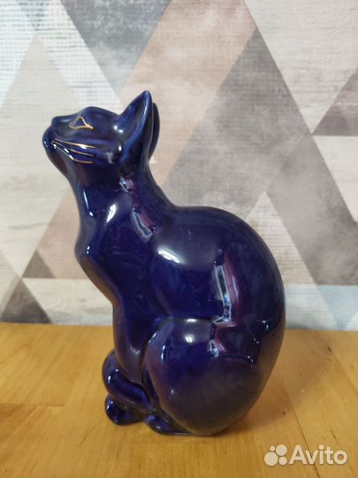 Статуэтка фигурка кошка