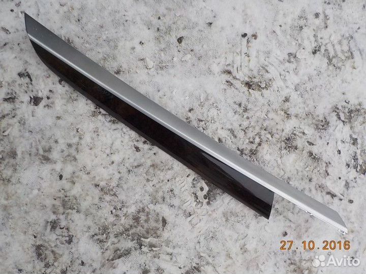 Накладка декоративная на обшивку задней правой