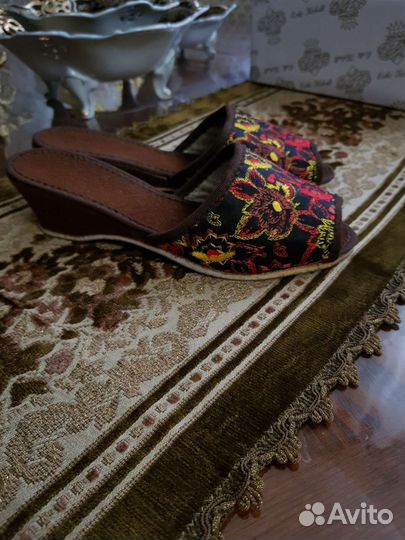 Домашние тапочки гдр