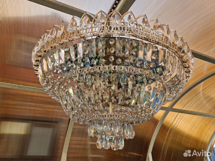 Люстра хрустальная