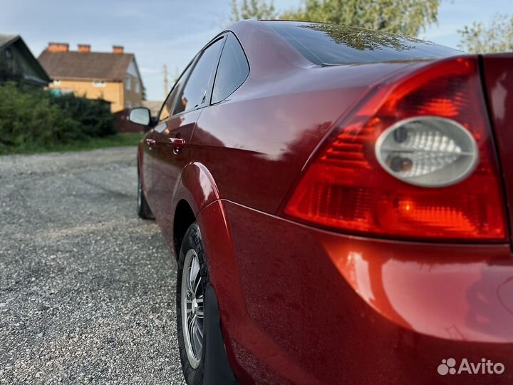 Ford Focus 1.6 МТ, 2008, 274 500 км