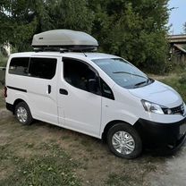 Nissan NV200 1.6 AT, 2015, 180 000 км, с пробегом, цена 1 550 000 руб.