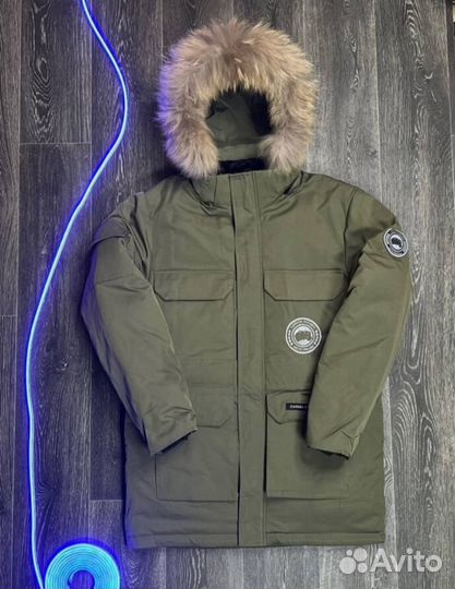 Зимняя куртка Canada Goose новая