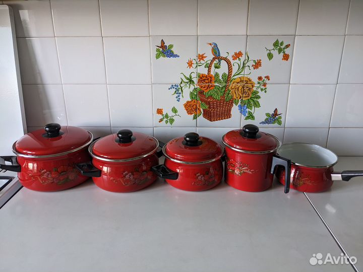 Эмалированная посуда и тазы СССР