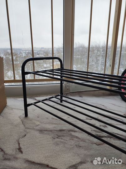 Обувница металлическая