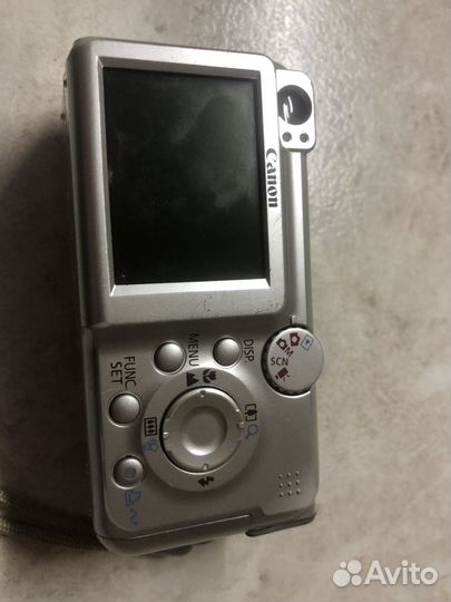 Компактный фотоаппарат