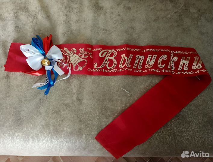 Школьный фартук с платьем