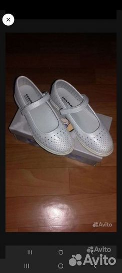 Платье и туфли