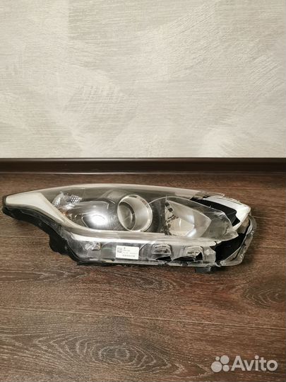 Фара передняя левая на kia ceed 3
