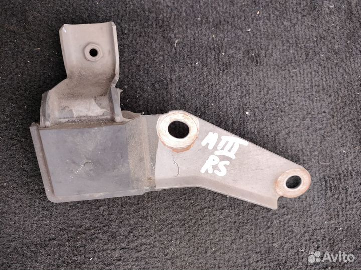Кронштейн катализатора renault megane 3 RS
