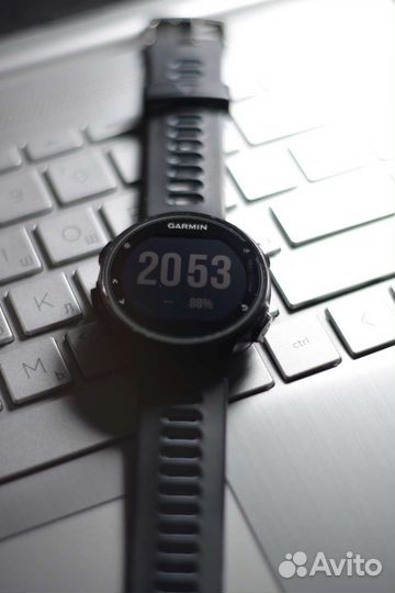 Спортивные часы Garmin forerunner 735xt