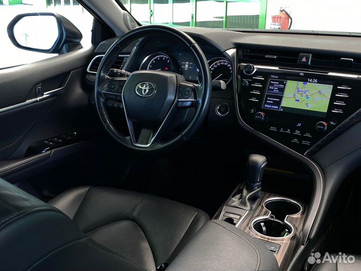 Toyota Camry 2.5 AT, 2019, 106 000 км