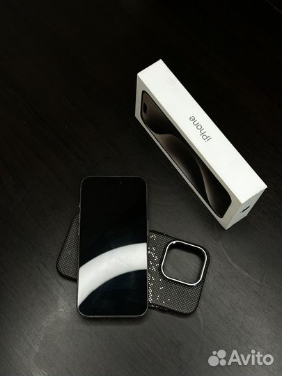 iPhone 15 Pro, 256 ГБ