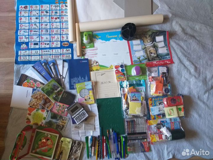 Школьный канстовары набор