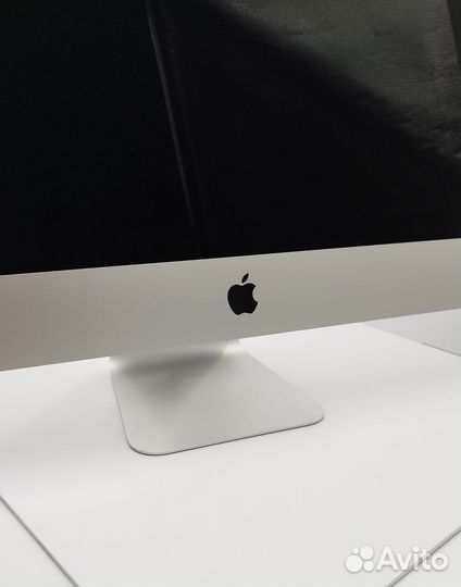 Моноблок Apple iMac Retina 4K MHK33RU/A 21.5
