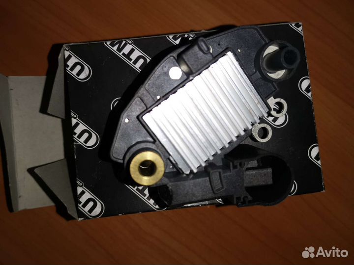 Регулятор генератора UTM