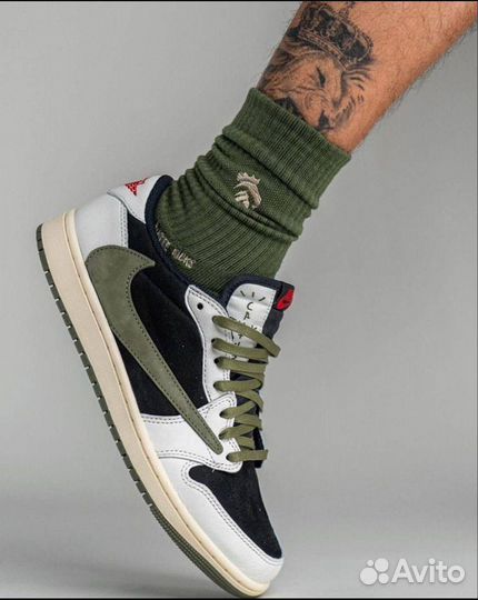 Nike dunk low travis scott olive