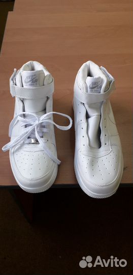 Продам кроссовки nike AIR force