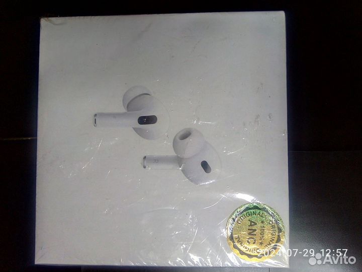 Air Pods Pro. (Original Apple)