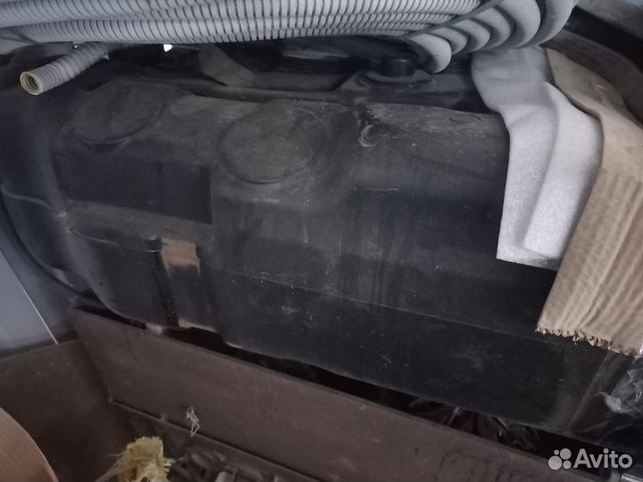 Топлевный Бак на газель пластмассовый 80л