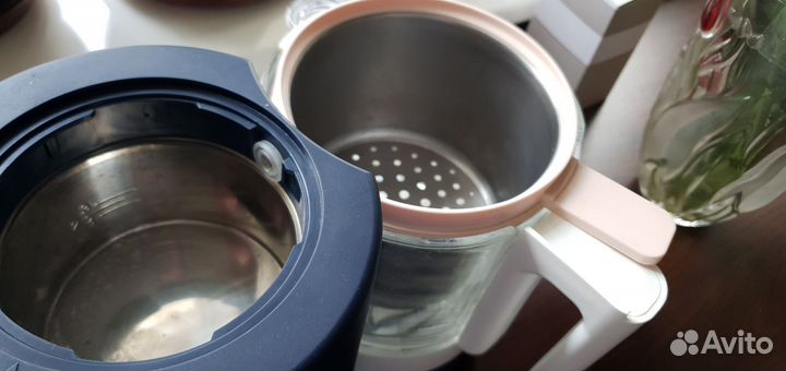 Пароварка блендер Beaba Babycook Neo