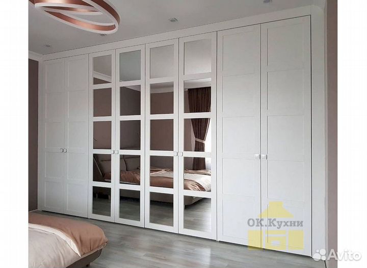 Черный шкаф