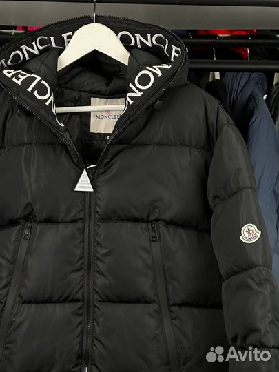 Пуховик moncler