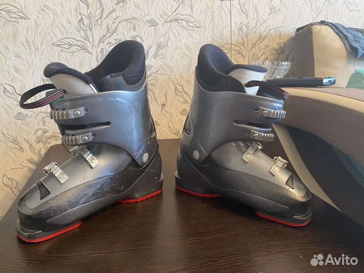 Ботинки горнолыжные